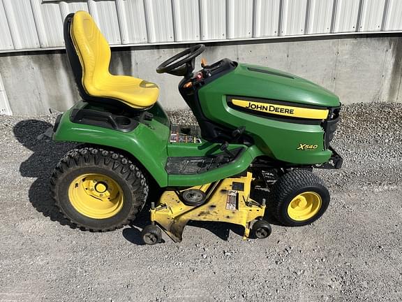 Image of John Deere X540 equipment image 3