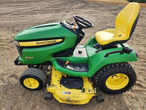 Image of John Deere X540 equipment image 1