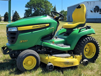 Main image John Deere X540