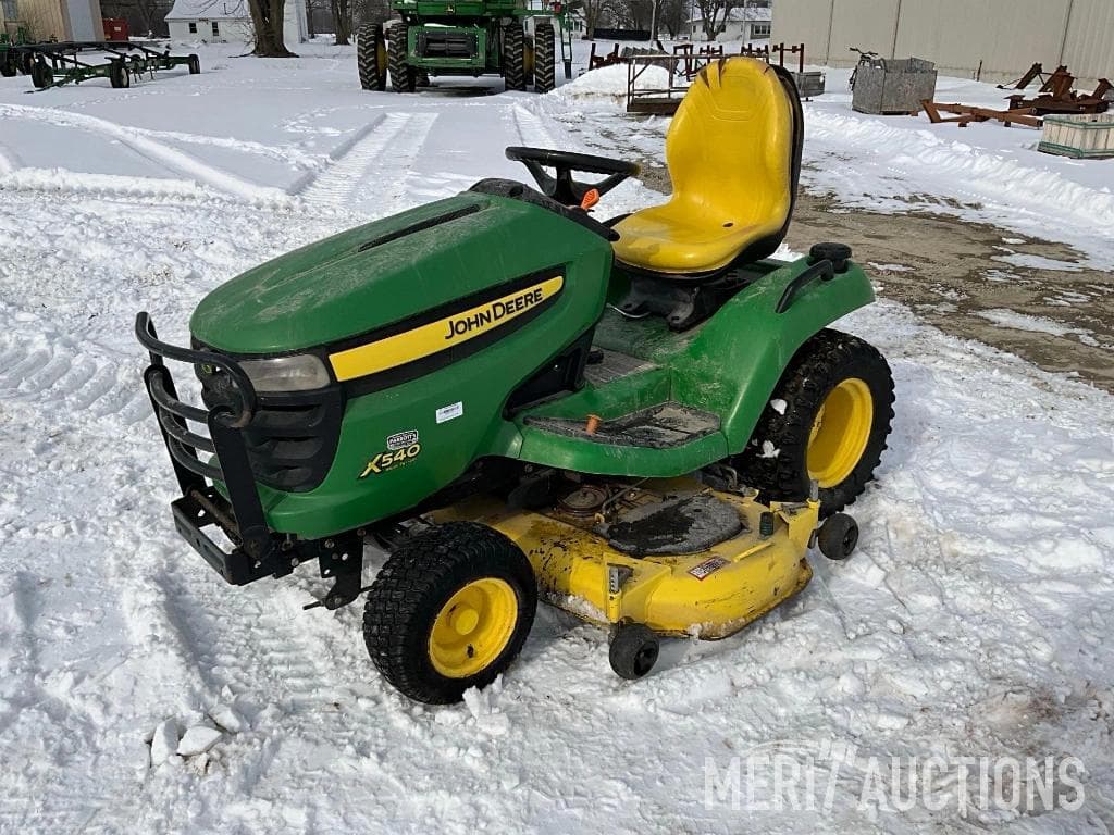 Image of John Deere X540 Primary image
