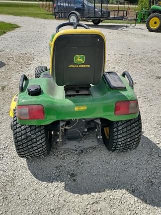 Image of John Deere X720 equipment image 3