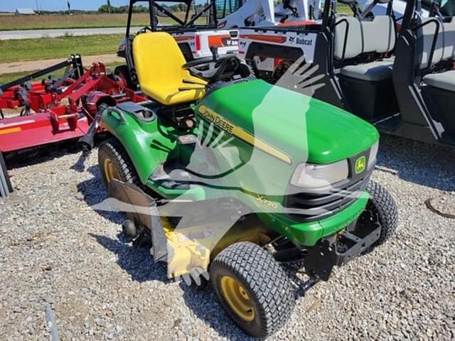 Image of John Deere X720 equipment image 4