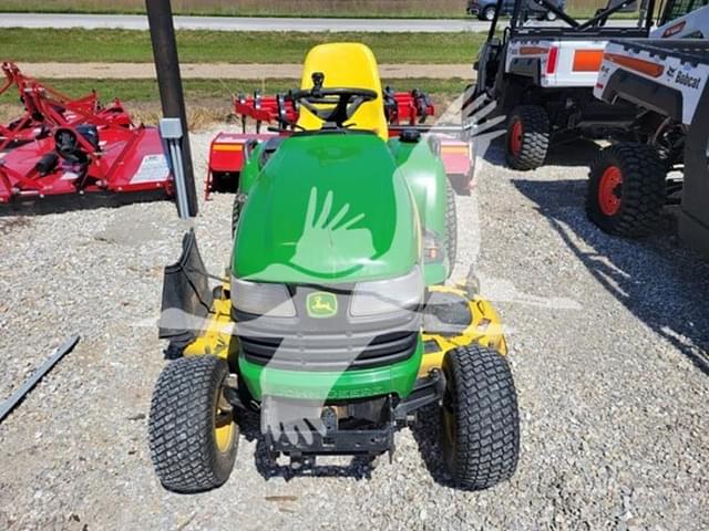 Image of John Deere X720 equipment image 1