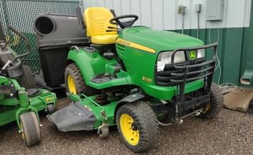 Main image John Deere X720