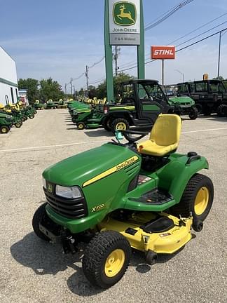 Image of John Deere X720 Primary image