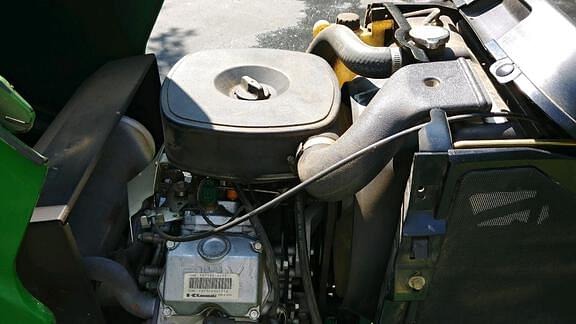 Image of John Deere X720 equipment image 3