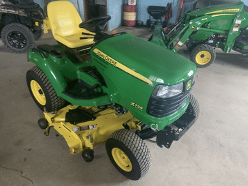 Main image John Deere X724