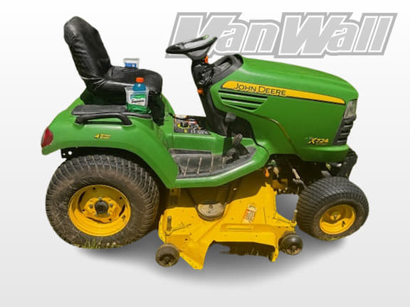Image of John Deere X724 Primary image