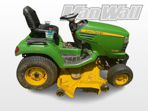2011 John Deere X724 Image