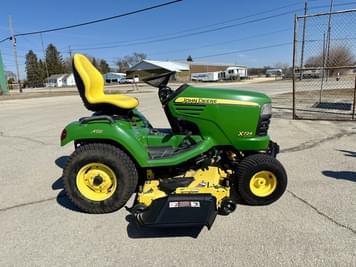 Main image John Deere X724