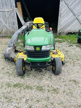 Image of John Deere X724 equipment image 1