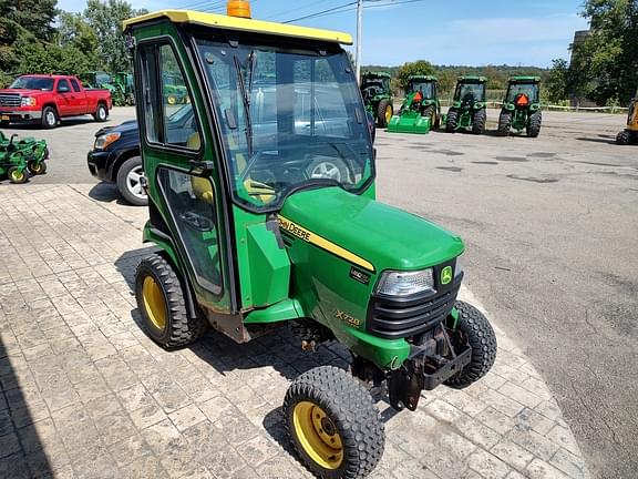 Image of John Deere X728 equipment image 2