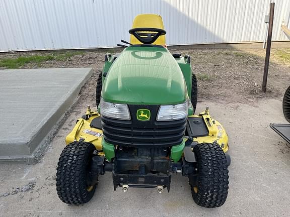 Image of John Deere X729 equipment image 3
