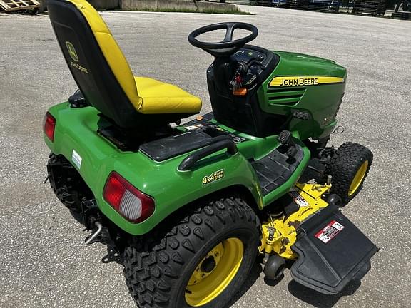 Image of John Deere X729 equipment image 4