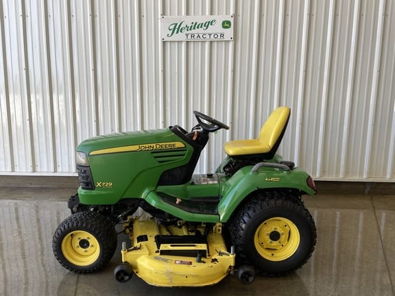Main image John Deere X729