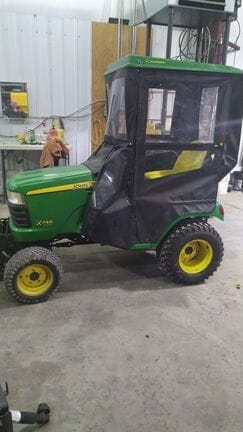 2011 John Deere X748 Equipment Image0