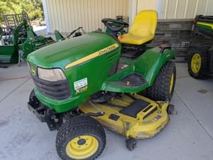 2011 John Deere X749 Image