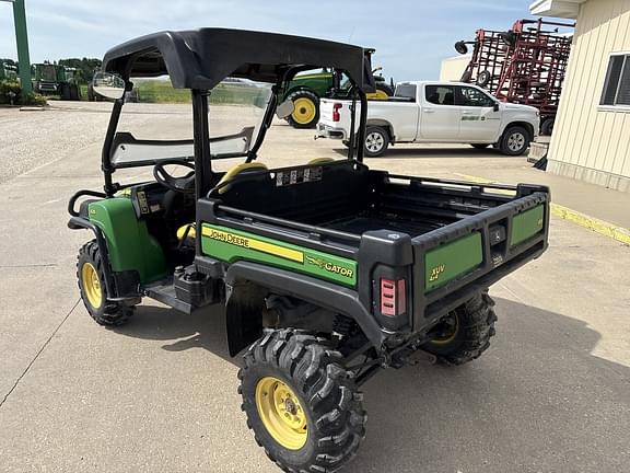 Image of John Deere XUV 625i equipment image 3