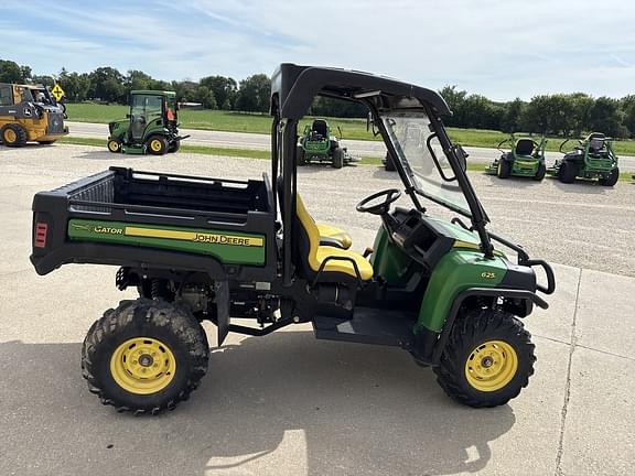 Image of John Deere XUV 625i equipment image 4