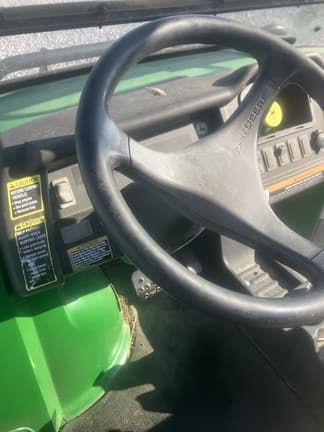 Image of John Deere XUV 625i equipment image 4