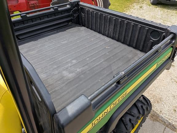 Image of John Deere XUV 625i equipment image 4