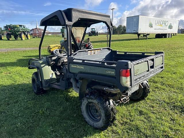 Image of John Deere Gator XUV 825i equipment image 2