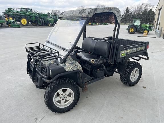 Image of John Deere Gator XUV 825i equipment image 2