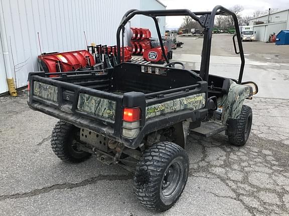 Image of John Deere Gator XUV 825i equipment image 4
