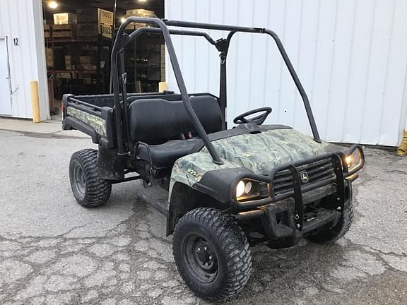 Image of John Deere Gator XUV 825i equipment image 1