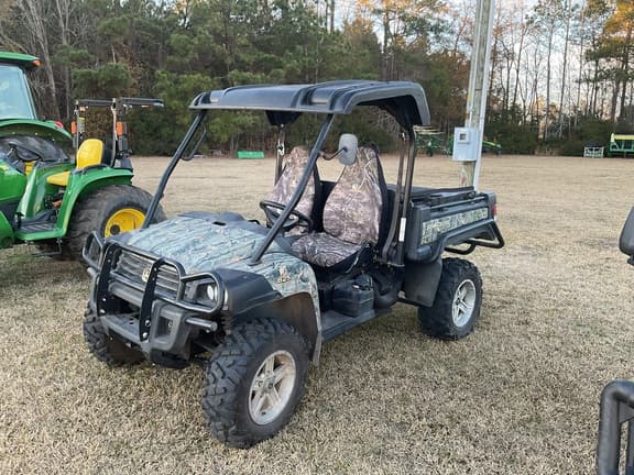 Image of John Deere Gator XUV 825i equipment image 1