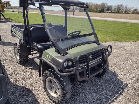 Image of John Deere Gator XUV 825i equipment image 1