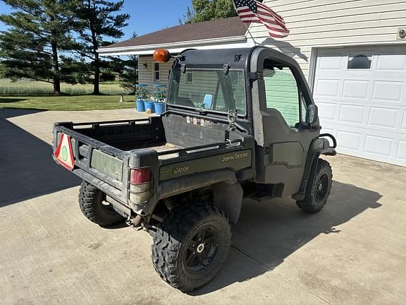 Image of John Deere Gator XUV 825i equipment image 4