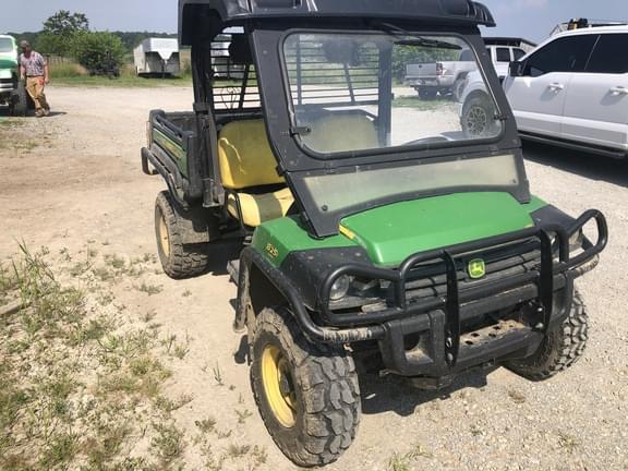 Image of John Deere Gator XUV 825i equipment image 4