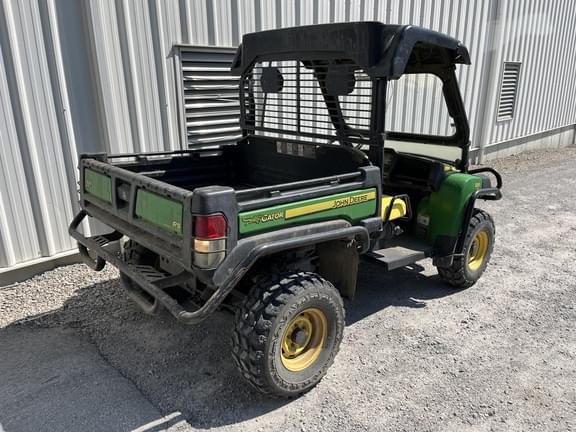 Image of John Deere Gator XUV 825i equipment image 4