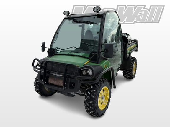 Image of John Deere Gator XUV 825i Primary image