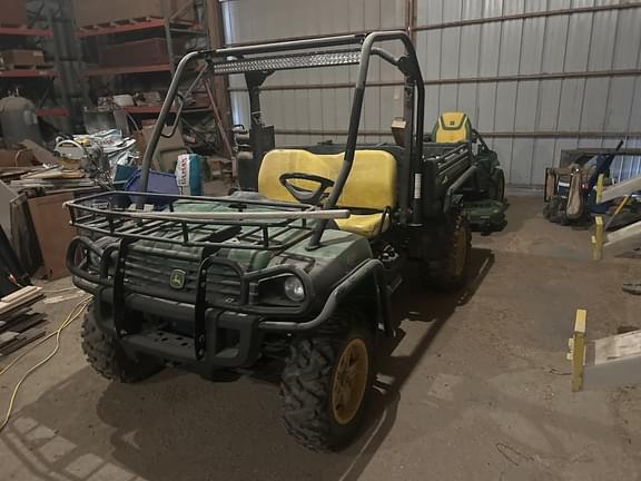 Image of John Deere Gator XUV 825i equipment image 1