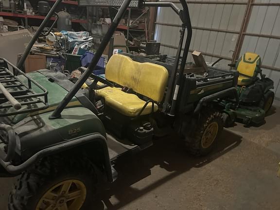 Image of John Deere Gator XUV 825i equipment image 3