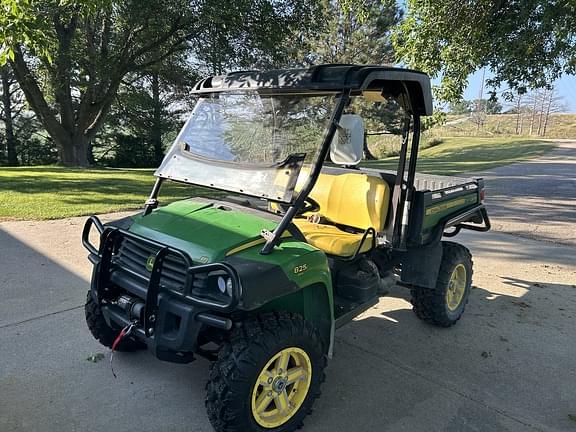 Image of John Deere Gator XUV 825i Primary image