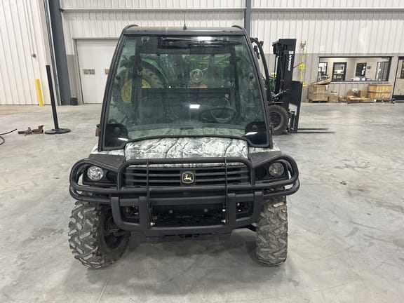 Main image John Deere Gator XUV 825i