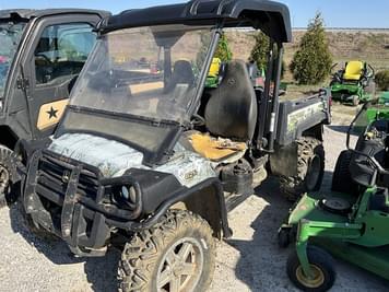 Main image John Deere Gator XUV 825i