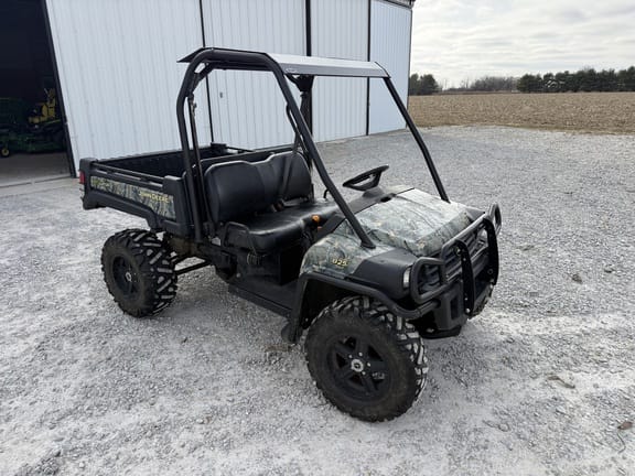 2011 John Deere Gator XUV 825i Equipment Image0