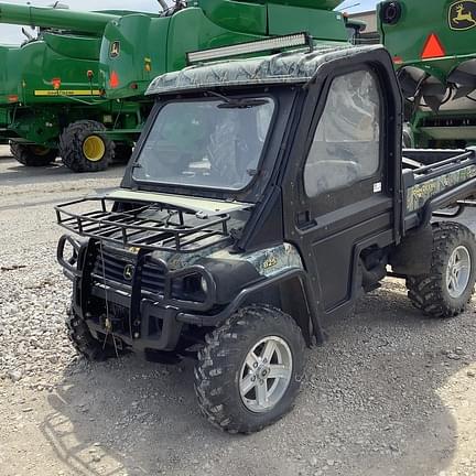 Image of John Deere Gator XUV 825i equipment image 1