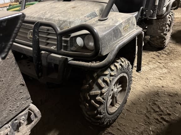 Image of John Deere Gator XUV 825i equipment image 2