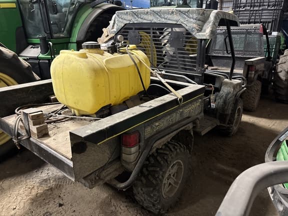 Image of John Deere Gator XUV 825i equipment image 4