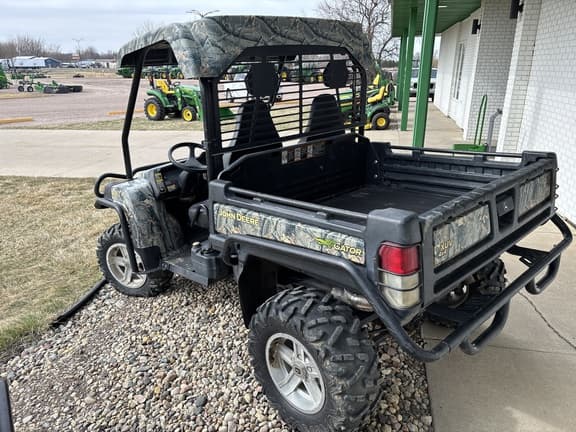Image of John Deere Gator XUV 825i equipment image 4