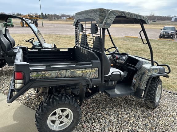 Image of John Deere Gator XUV 825i equipment image 3