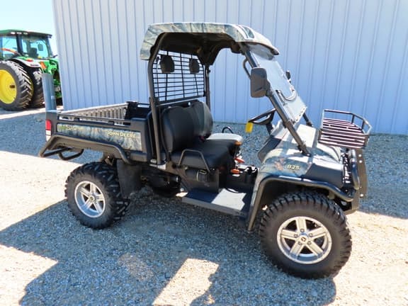 Image of John Deere Gator XUV 825i Primary image