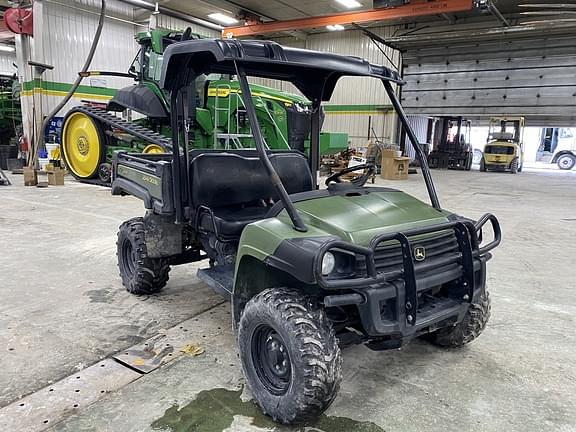 Image of John Deere Gator XUV 825i equipment image 1