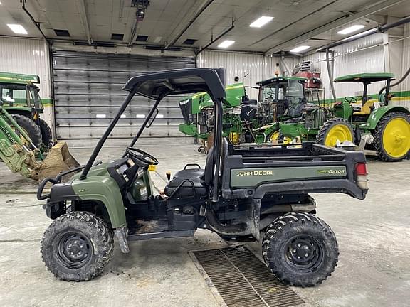 Image of John Deere Gator XUV 825i equipment image 3