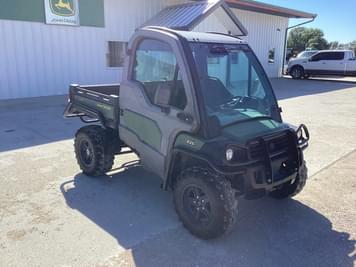 Main image John Deere Gator XUV 825i